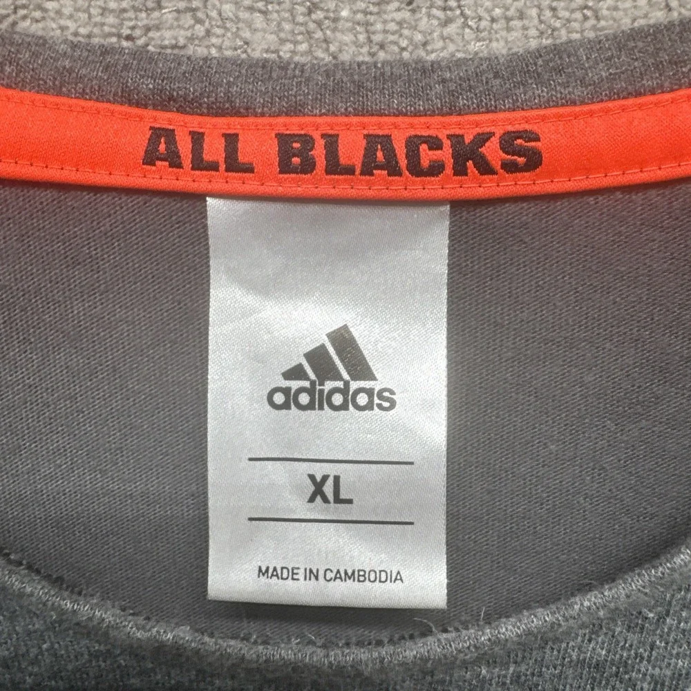 Adidas All Blacks Rugby‎ Shirt XL Gray Performance T-Shirt Team Logo Athletic
